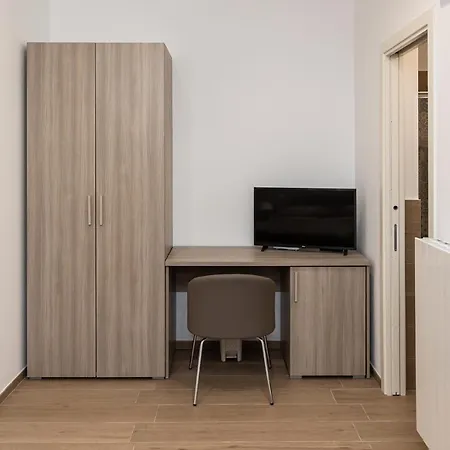 Peter & Dove's House